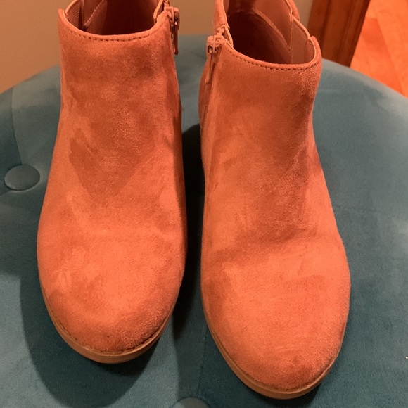 Pink booties - Picture 5 of 6